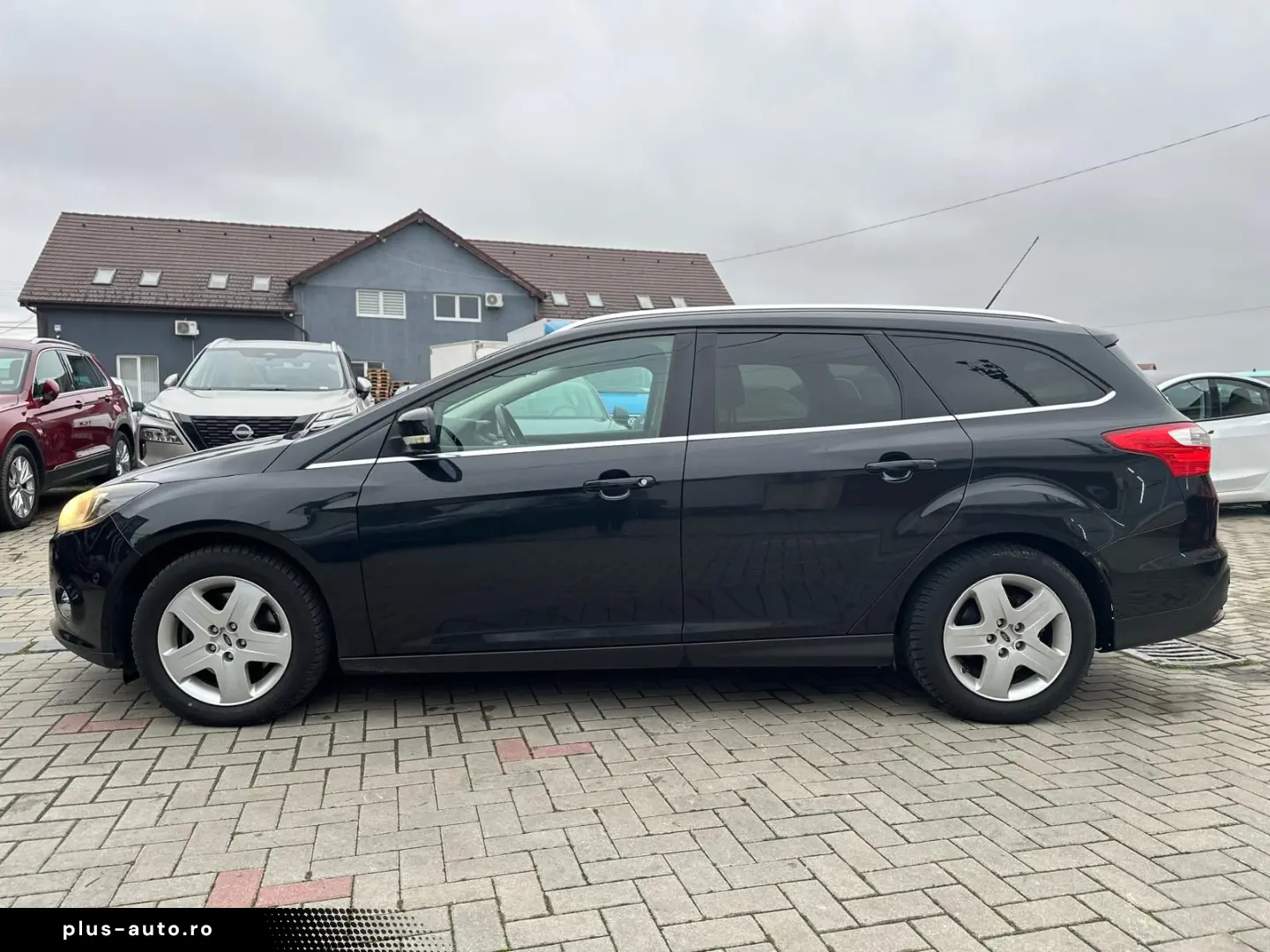Ford Focus 2.0TDCi 136CP KeylessGo IncalzireScaune ParkAssis