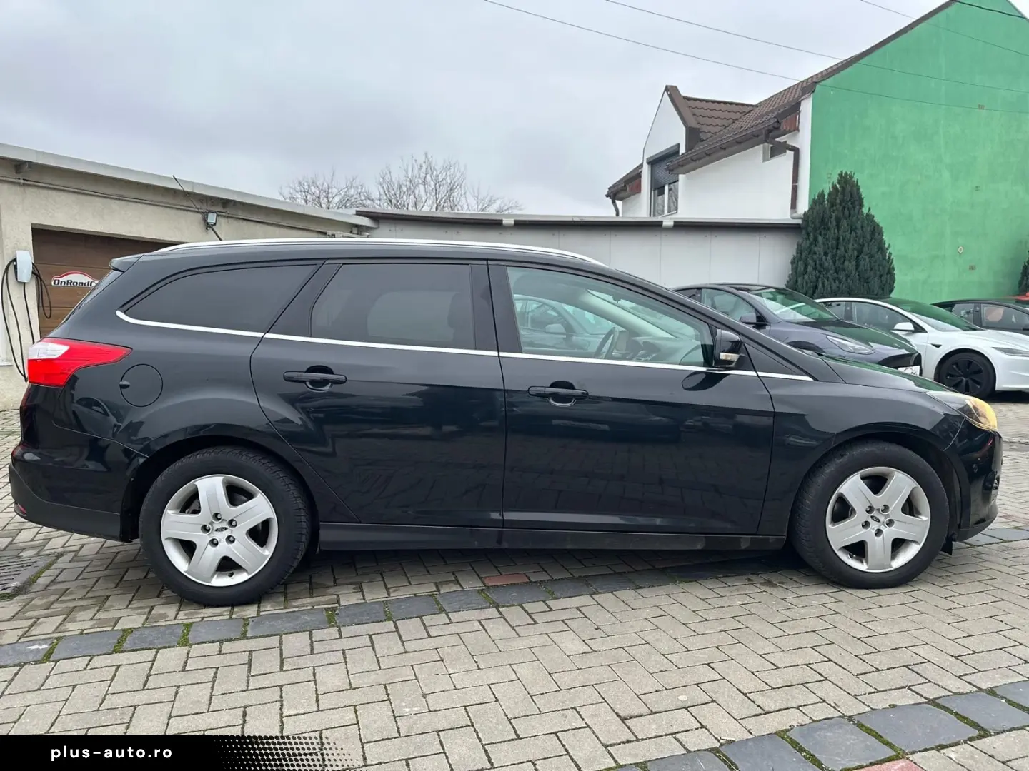 Ford Focus 2.0TDCi 136CP KeylessGo IncalzireScaune ParkAssis