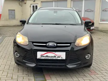 Ford Focus 2.0TDCi 136CP KeylessGo IncalzireScaune ParkAssis