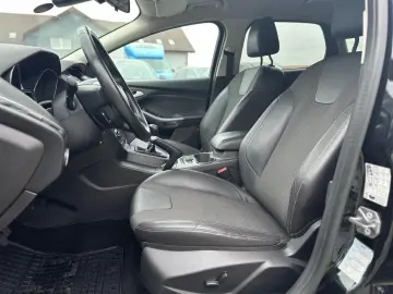 Ford Focus 2.0TDCi 136CP KeylessGo IncalzireScaune ParkAssis