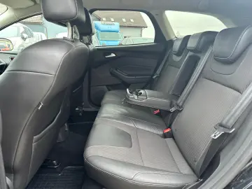 Ford Focus 2.0TDCi 136CP KeylessGo IncalzireScaune ParkAssis