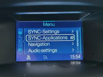 Ford Focus 2.0TDCi 136CP KeylessGo IncalzireScaune ParkAssis