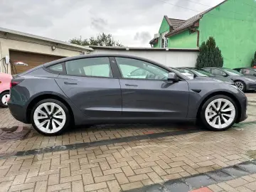 Tesla Model-3