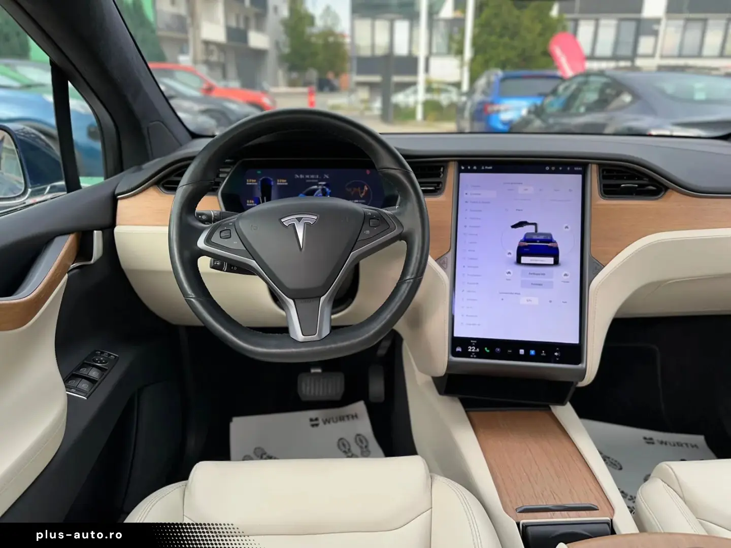 Tesla T-Model-X