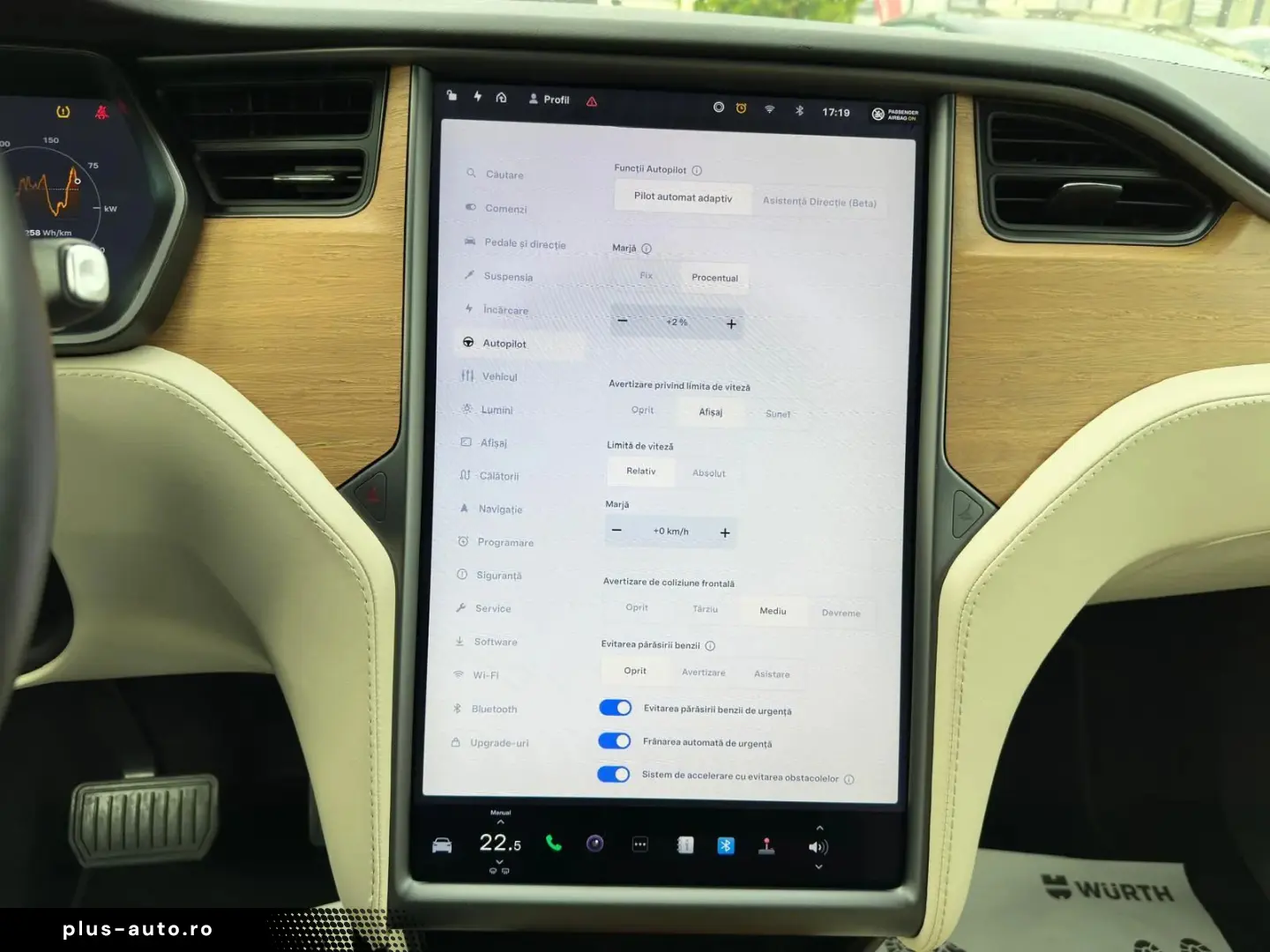 Tesla T-Model-X