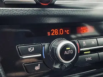 BMW 520 D   Fab-10-2013  2.0 Diesel 184 cp Euro 6