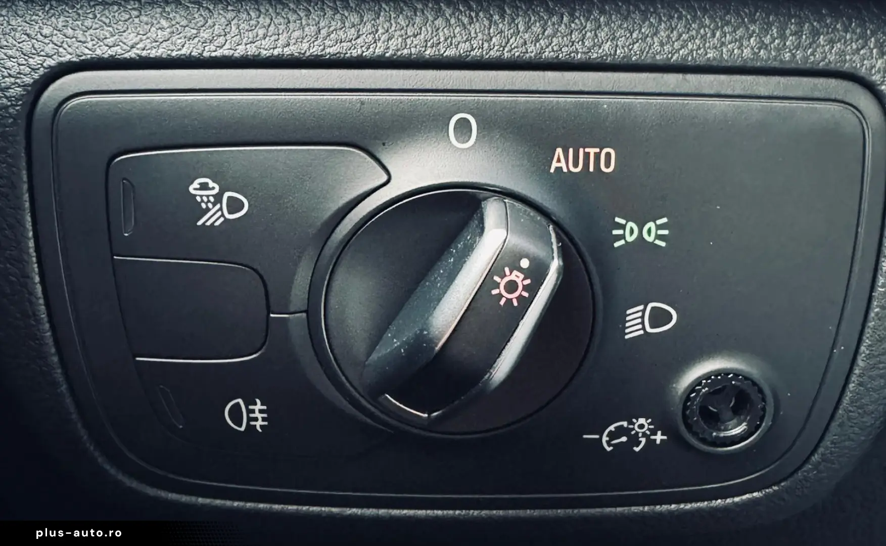 Audi A6 S-LINE  Fab.- 06-2015   2.0 Diesel 190 Cp   Euro 6