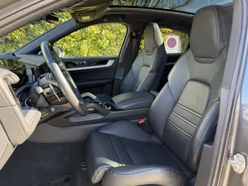 PORSCHE Cayenne Coupe S Matrix HA-Lenk SportAbgas Bose