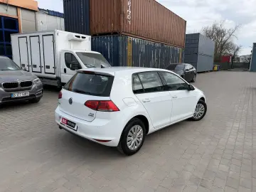 Volkswagen Golf 1.6 TDI BlueMotion