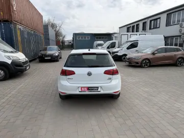Volkswagen Golf 1.6 TDI BlueMotion