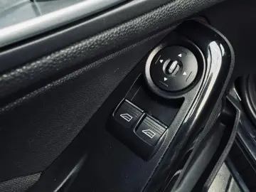 Ford Fiesta   Fab. 04.2013  1.6 Diesel 95 cp   Euro 5