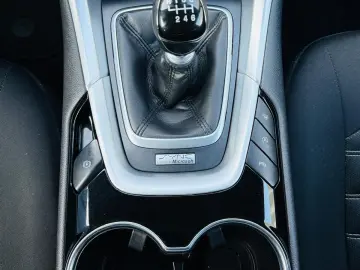 Ford Mondeo   Fab – 04.2015  2.0 Diesel 150CP  Euro 6