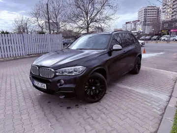 BMW X5 M50