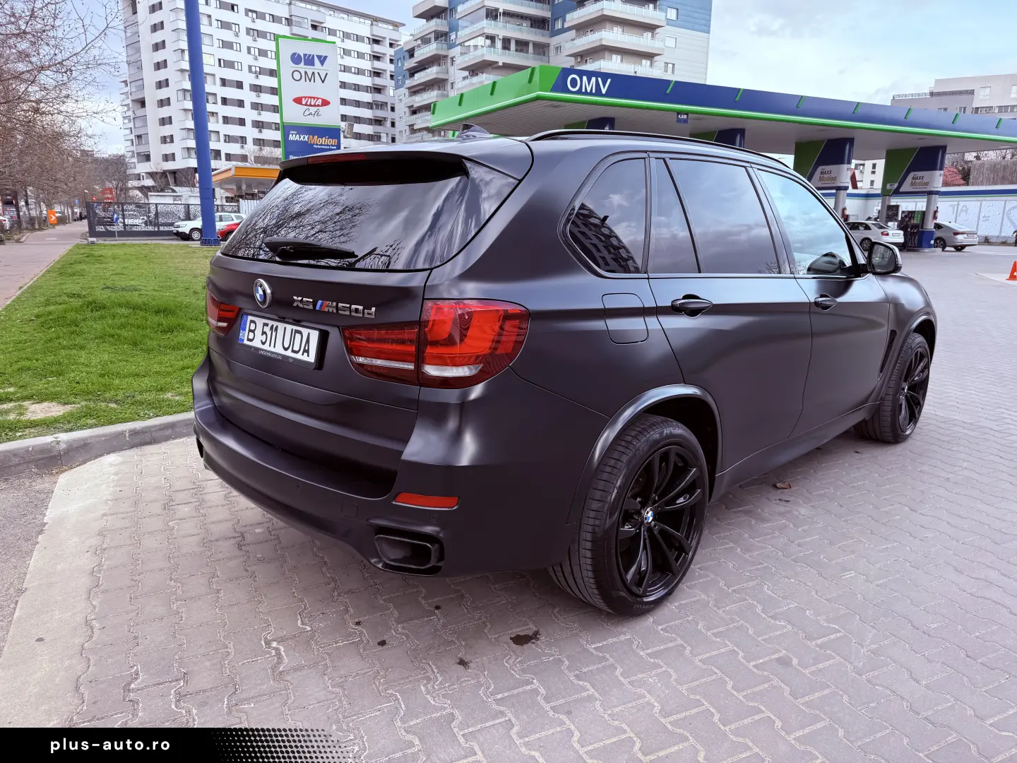 BMW X5 M50