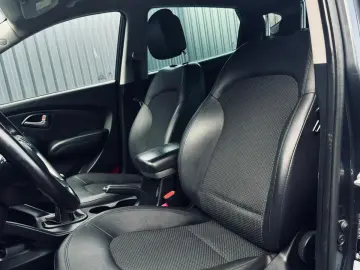 Hyundai Tucson IX-35   2.0 BENZINA 163CP   Fab 04.2010