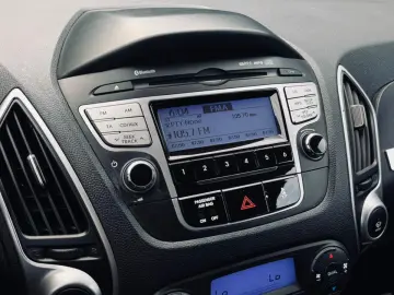 Hyundai Tucson IX-35   2.0 BENZINA 163CP   Fab 04.2010