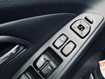 Hyundai Tucson IX-35   2.0 BENZINA 163CP   Fab 04.2010