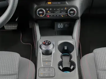 Ford Focus Gen-Iv-2018