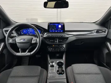 Ford Focus Gen-Iv-2018