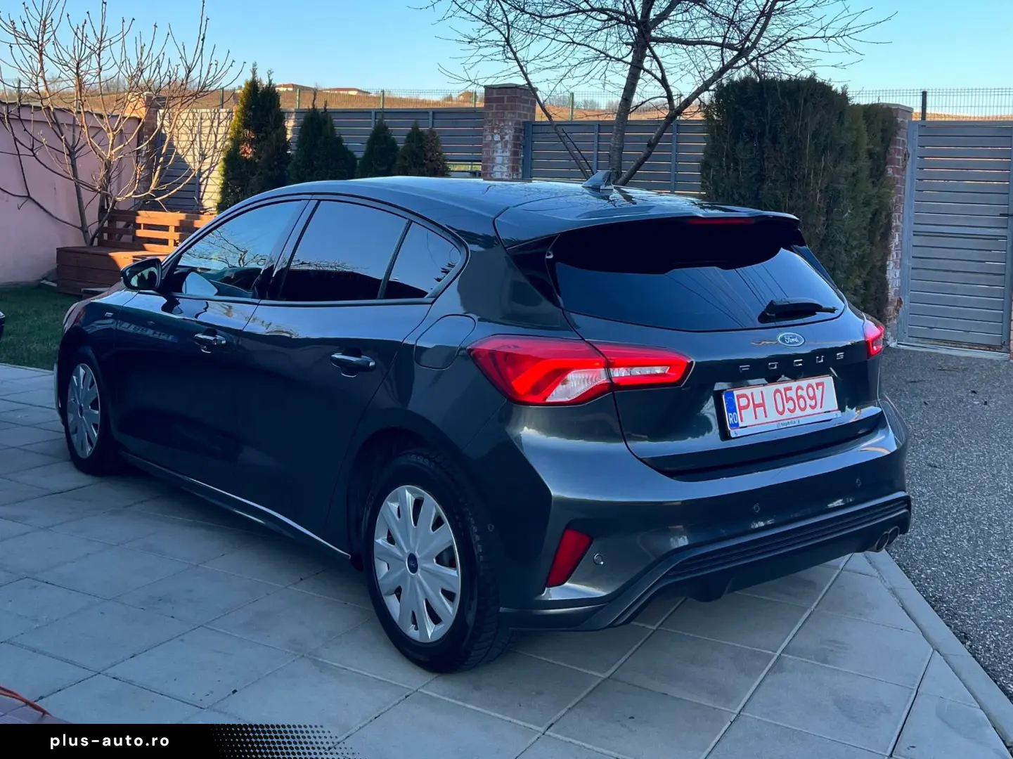 Ford Focus Gen-Iv-2018