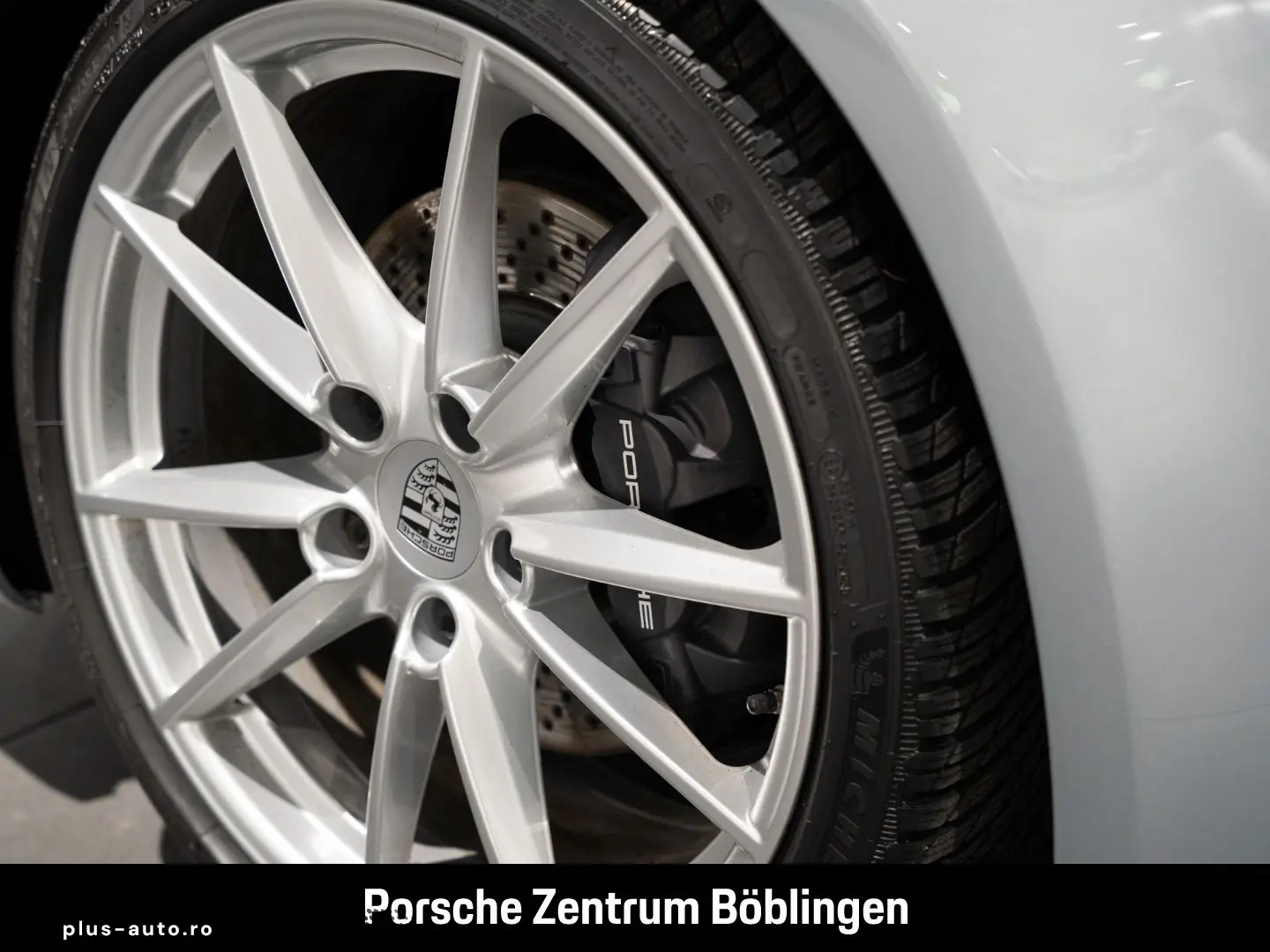 PORSCHE 992 911 Carrera BOSE 21-Zoll Rückfahrkamera