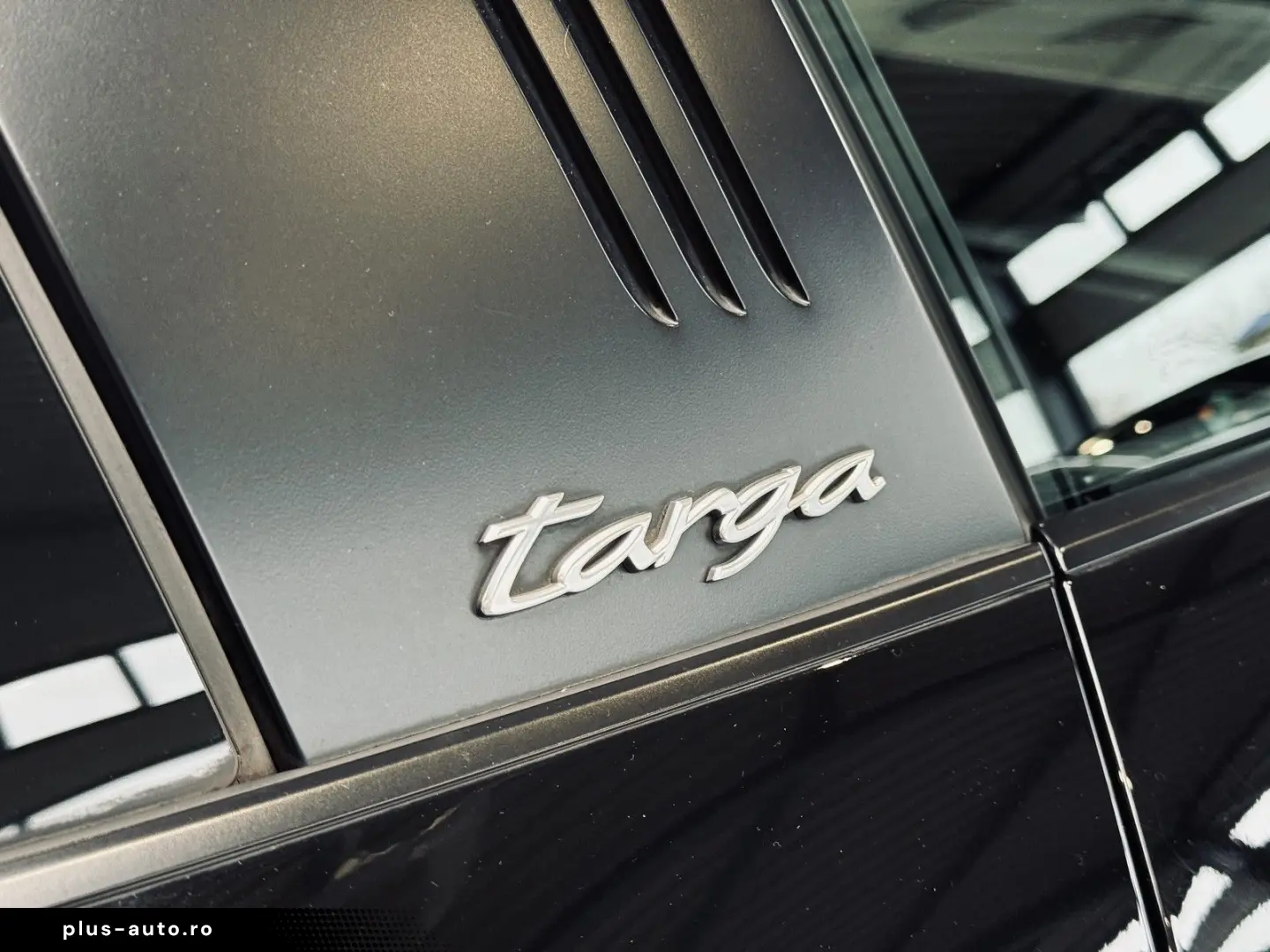 PORSCHE 911 992 Targa 4 SPORT AGA DESIGN PAKET SCHWARZ B