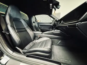 PORSCHE 911 992 Targa 4 SPORT AGA DESIGN PAKET SCHWARZ B