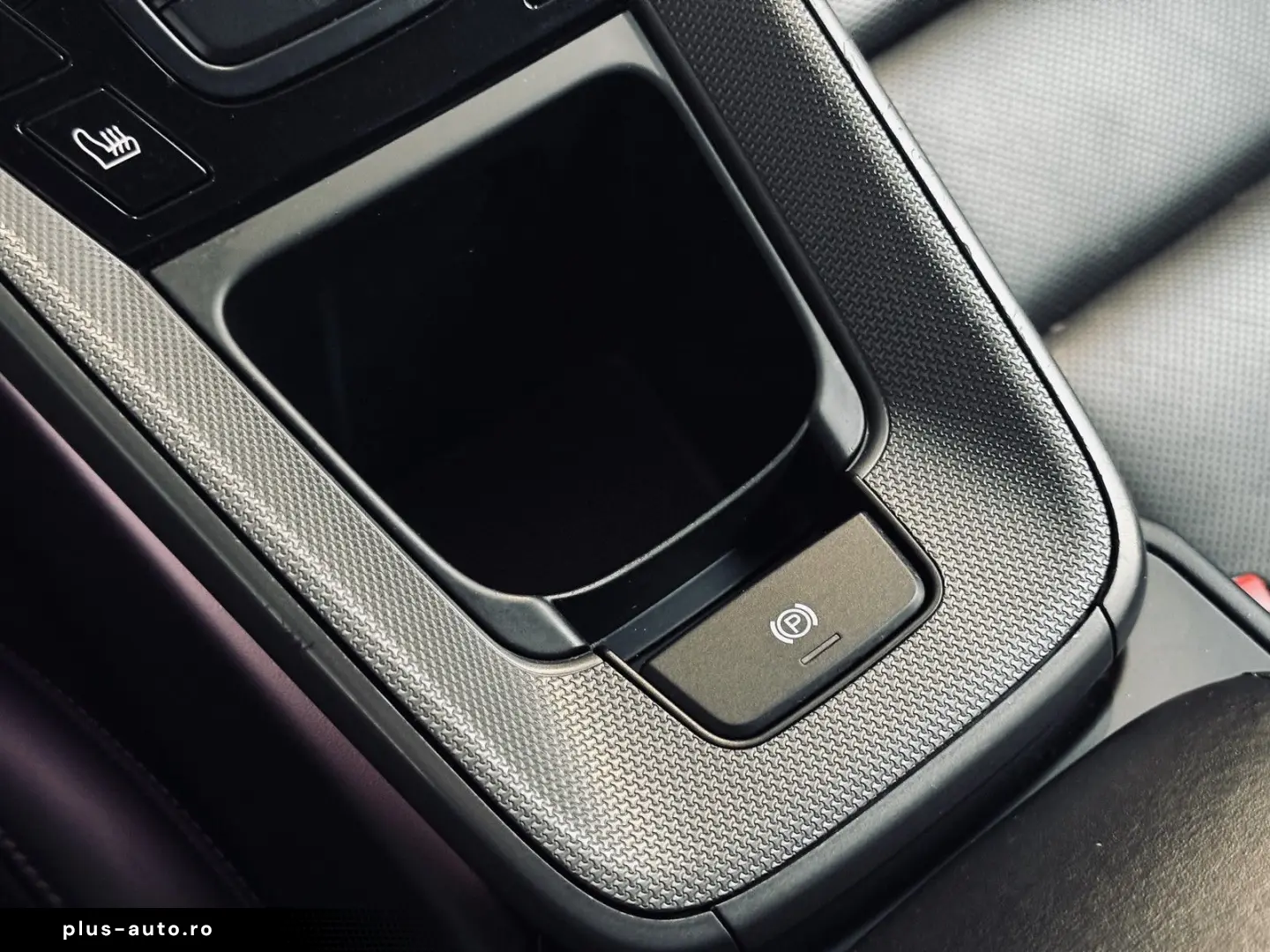 PORSCHE 911 992 Targa 4 SPORT AGA DESIGN PAKET SCHWARZ B