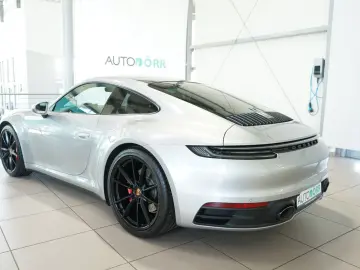 PORSCHE 911 992 Carrera 4S Coupé Sportabg. Glasdach BOSE