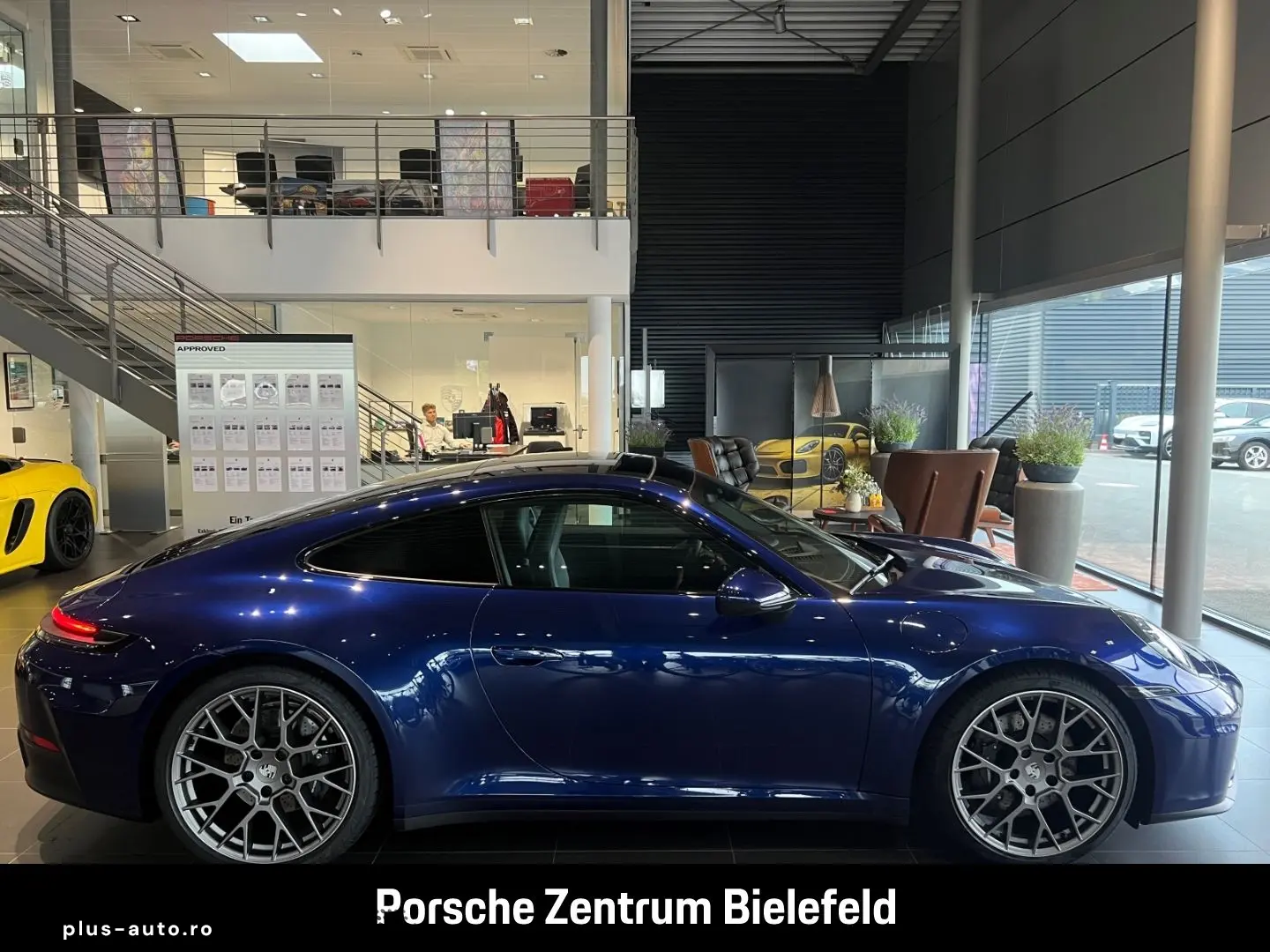 PORSCHE 992 911 Carrera BOSE Sportabgasanlage InnoDrive