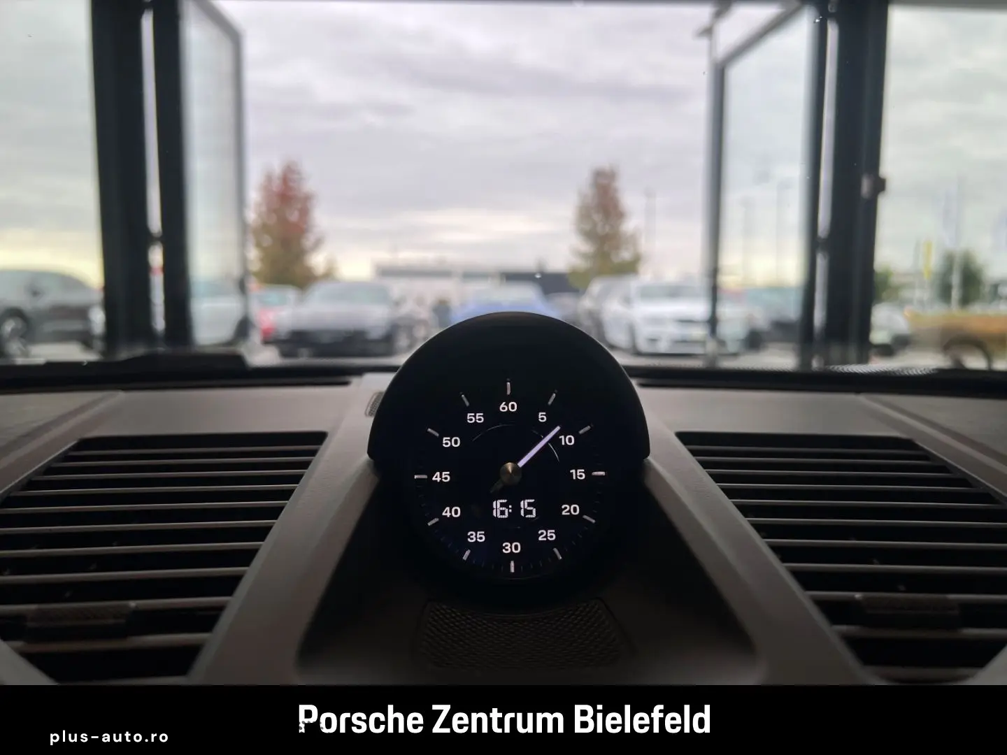 PORSCHE 992 911 Carrera BOSE Sportabgasanlage InnoDrive