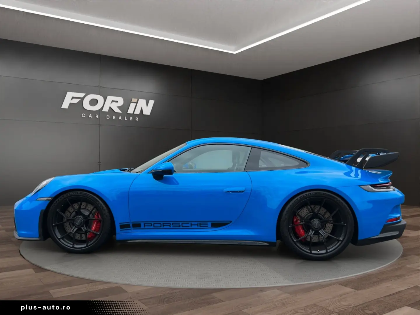 PORSCHE 992 GT3 CLUBSPORT LIFT CARBON SCHALE MATRIX