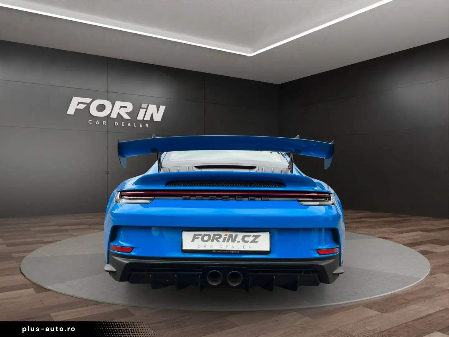 PORSCHE 992 GT3 CLUBSPORT LIFT CARBON SCHALE MATRIX