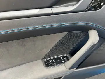 PORSCHE 992 GT3 CLUBSPORT LIFT CARBON SCHALE MATRIX