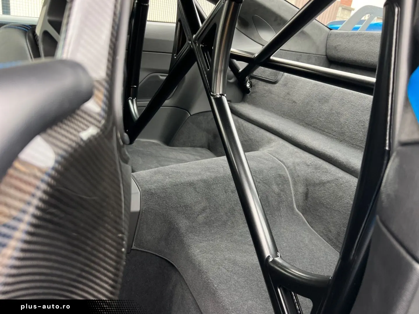 PORSCHE 992 GT3 CLUBSPORT LIFT CARBON SCHALE MATRIX