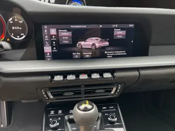 PORSCHE 992 GT3 CLUBSPORT LIFT CARBON SCHALE MATRIX