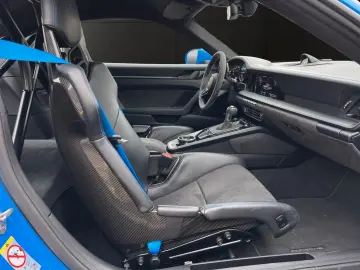 PORSCHE 992 GT3 CLUBSPORT LIFT CARBON SCHALE MATRIX