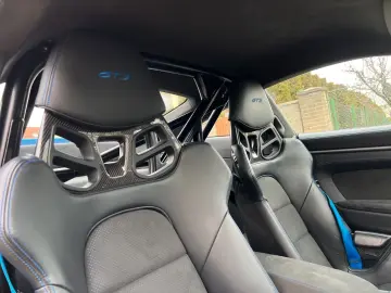 PORSCHE 992 GT3 CLUBSPORT LIFT CARBON SCHALE MATRIX