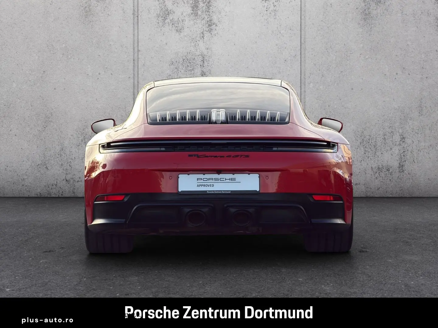PORSCHE 992 911 Carrera 4 GTS BOSE Sportabgas HA-Lenkung
