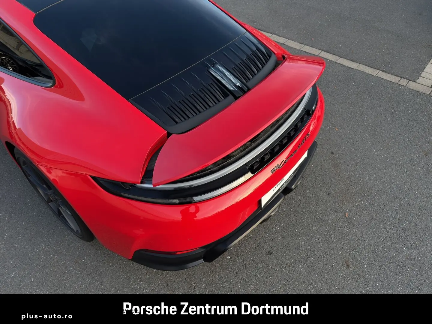 PORSCHE 992 911 Carrera 4 GTS BOSE Sportabgas HA-Lenkung