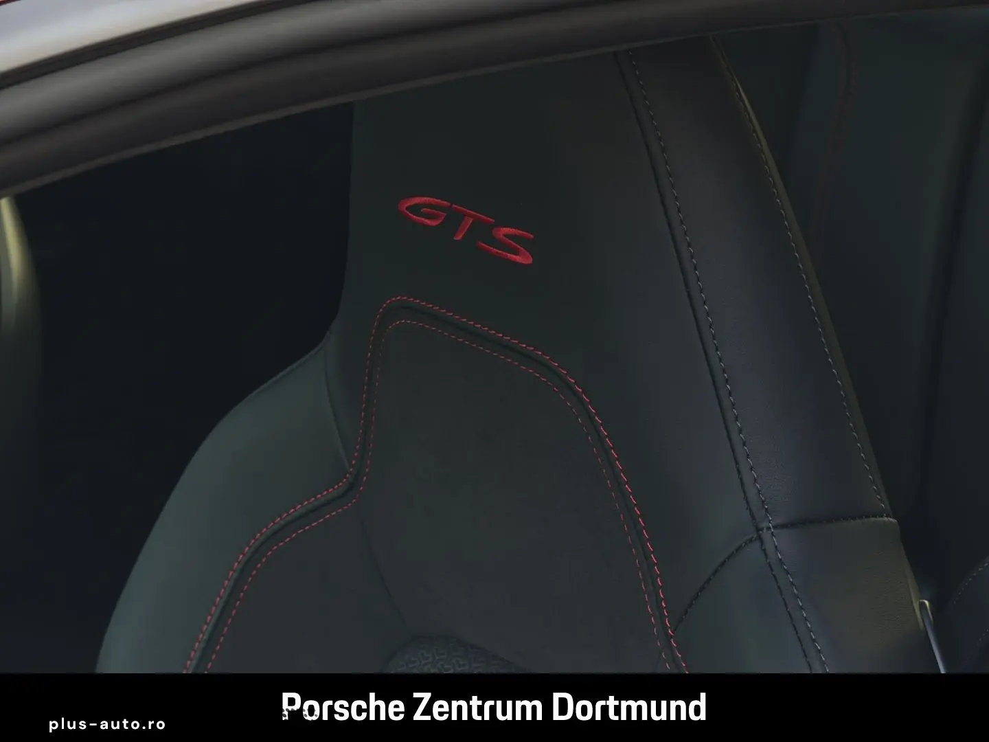 PORSCHE 992 911 Carrera 4 GTS BOSE Sportabgas HA-Lenkung