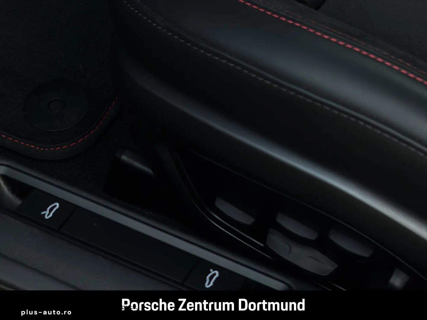 PORSCHE 992 911 Carrera 4 GTS BOSE Sportabgas HA-Lenkung