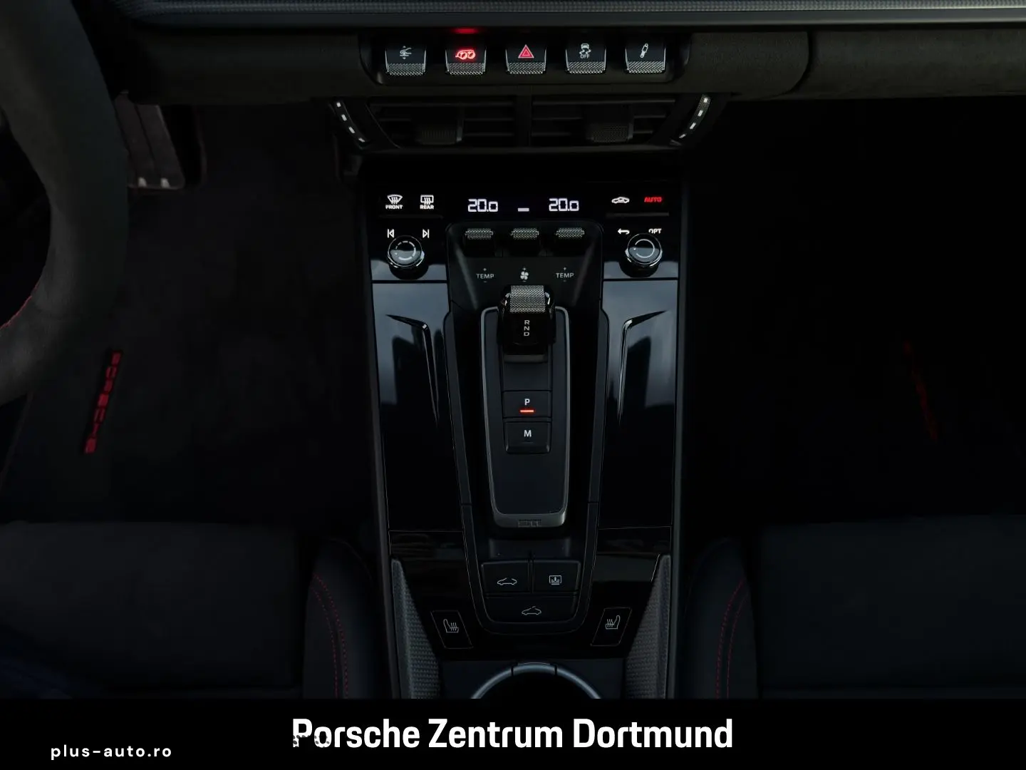 PORSCHE 992 911 Carrera 4 GTS BOSE Sportabgas HA-Lenkung