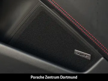 PORSCHE 992 911 Carrera 4 GTS BOSE Sportabgas HA-Lenkung