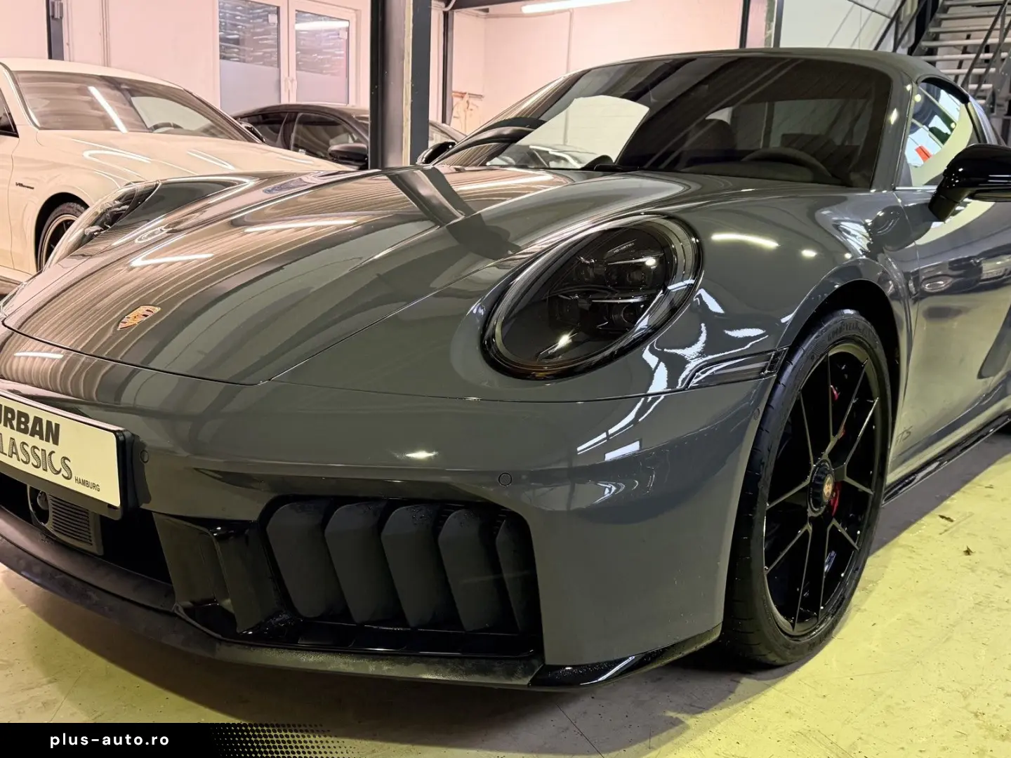 PORSCHE 911 992.2 Targa 4 GTS T-Hybrid  VAT MATRIX