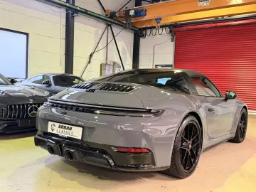 PORSCHE 911 992.2 Targa 4 GTS T-Hybrid  VAT MATRIX