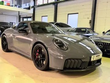 PORSCHE 911 992.2 Targa 4 GTS T-Hybrid  VAT MATRIX