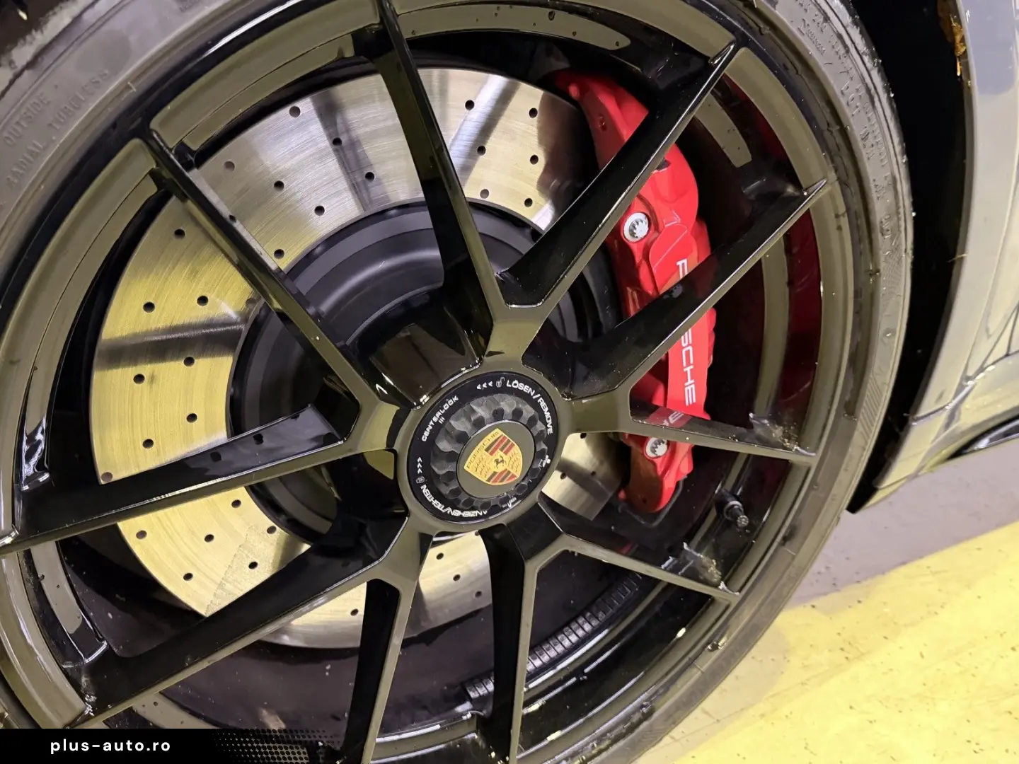 PORSCHE 911 992.2 Targa 4 GTS T-Hybrid  VAT MATRIX