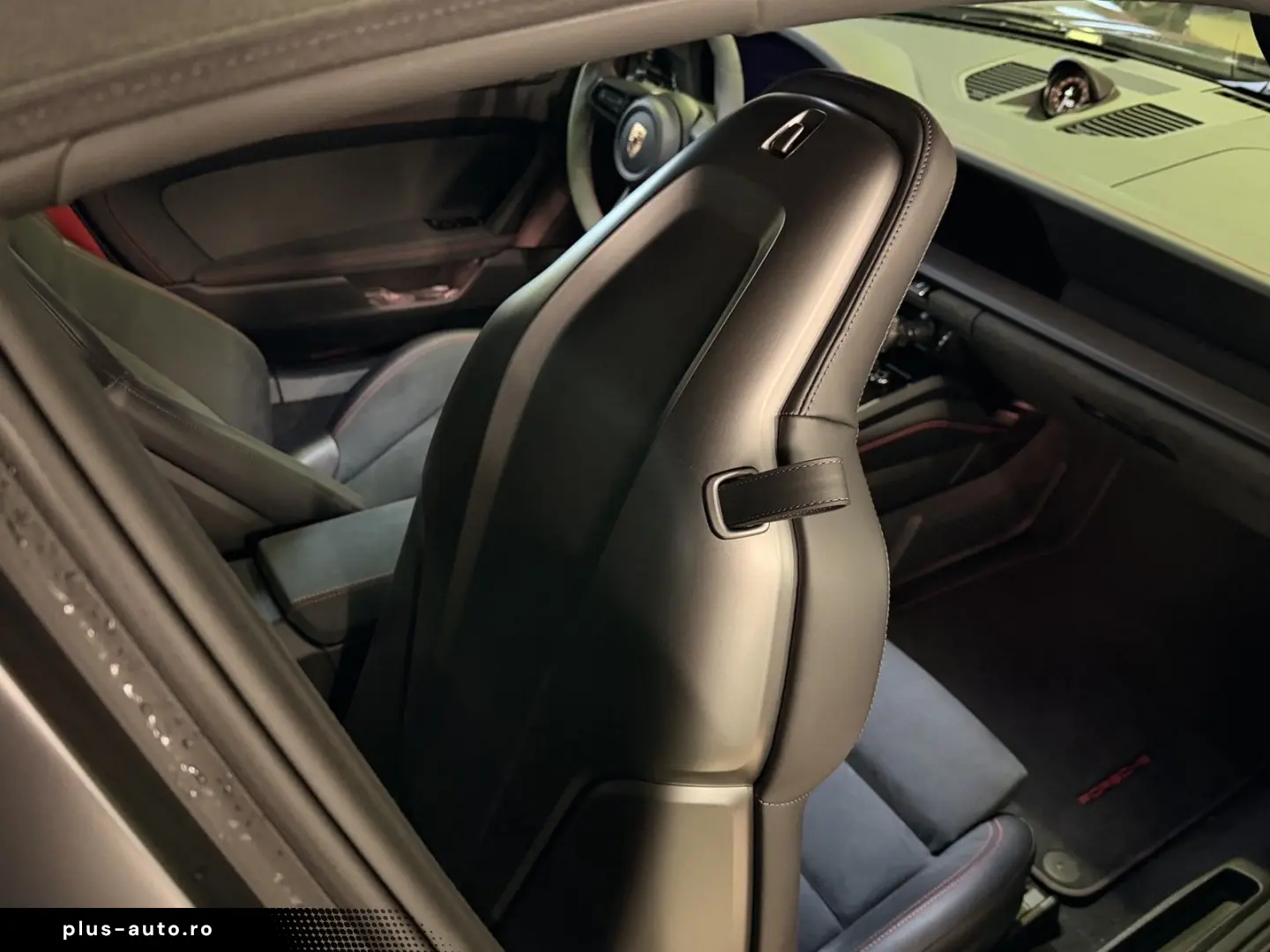 PORSCHE 911 992.2 Targa 4 GTS T-Hybrid  VAT MATRIX