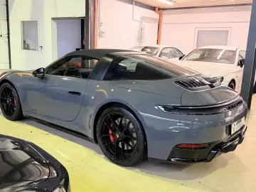 PORSCHE 911 992.2 Targa 4 GTS T-Hybrid  VAT MATRIX
